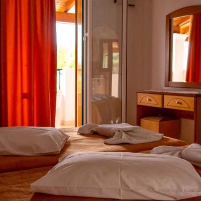 Tria Adelphia Bedroom